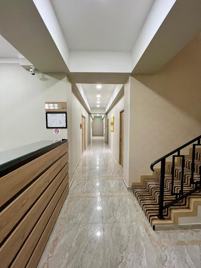 Bristol Hotel Tashkent Ngoại thất bức ảnh